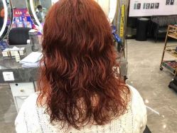 -水灵珑美容造型中心