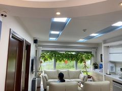 -精德口腔·种植修复·儿牙中心(财富中心店)