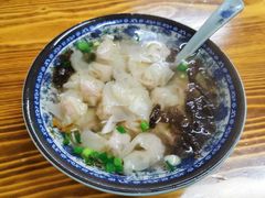 -无名氏宵夜小摊(祝家三姐妹馄饨店)