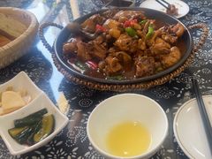-八两八金·莱芜特色炒鸡(市南漳浦路店)