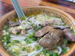 -正宗李家土鸡米线店