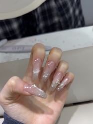 -晨·艺美甲美睫