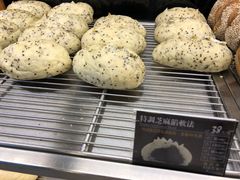 -哈肯铺手感烘焙(信义门市店)