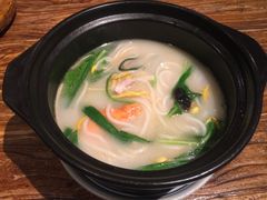 云南过桥米线-云海肴·汽锅鸡·云南菜(领展购物广场·中关村店)