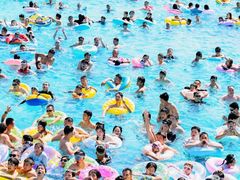 -欢乐水魔方水世界