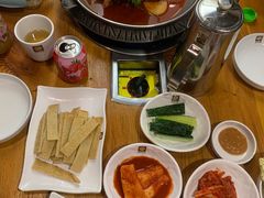 -喇喇排骨火锅·传统韩式脊骨汤(望京西园总店)