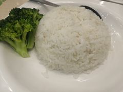 -佰搭果·广式茶餐厅(西华路店)