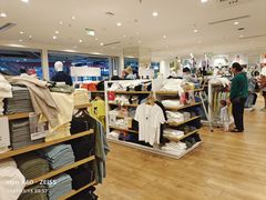 -优衣库(海口秀英万达广场店)