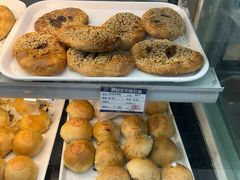 -白玉兰食品(中山公园龙之梦店)
