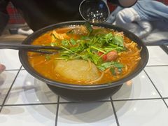 -肥汁米蘭香港米线(长宁来福士店)