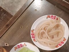 -红九格老火锅(三峡广场店)