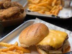 -Grinder 绞肉机汉堡(武定路店)
