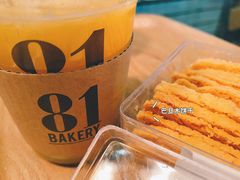雪梨鲜橙汁-81BAKERY(大学路店)