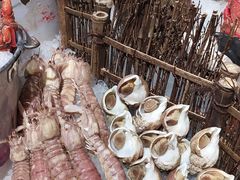 -大中华希尔顿酒店-念自助餐·嗨啤·小龙虾