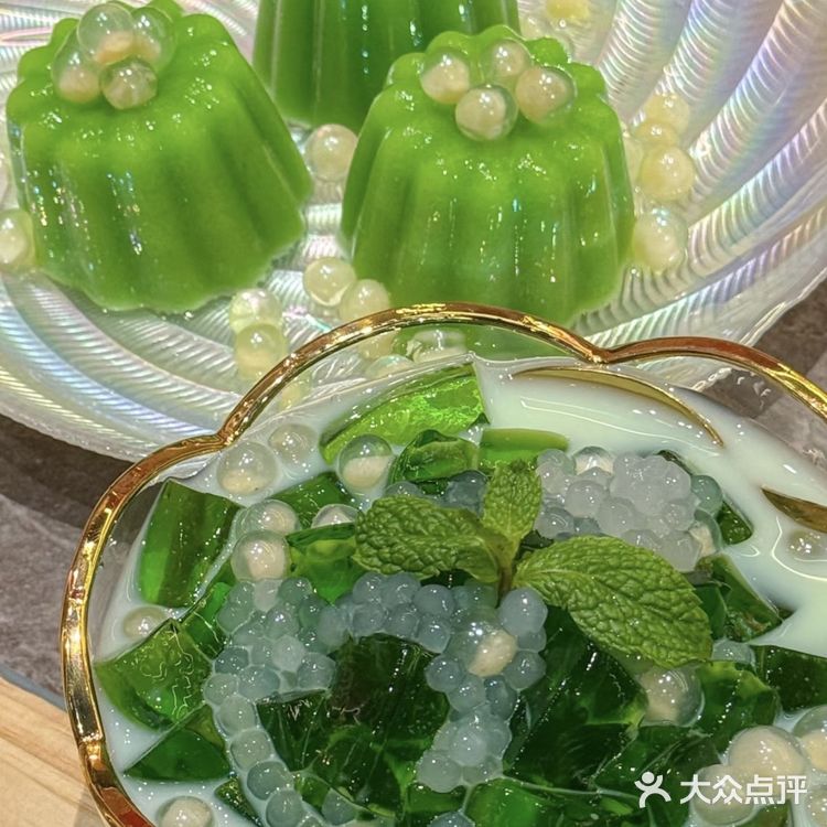 在南宁。。。靠本地人才找到的。。。好好吃