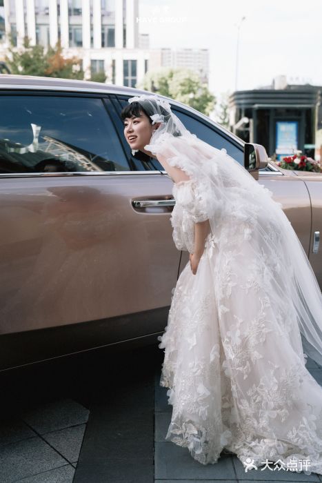 MANLI BRIDAL婚纱图片