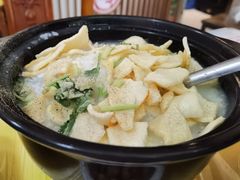 -官塘陈记鱼生·潮汕砂锅粥·牛肉火锅(潮枫路总店)