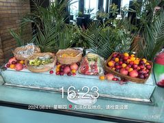 -唐拉雅秀酒店-西锦汇空中BBQ·思创餐厅