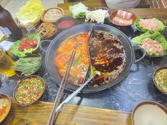 -乖嬢嬢重庆老火锅(南联店)