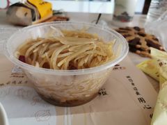 酸辣土豆丝-刘胖子家常菜·蹄花焖藕(富安街店)