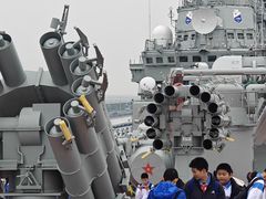 -泰达航母主题公园