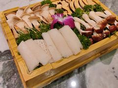 -慢丽江·云南野生菌土鸡锅(西山店)