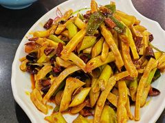 -瑞杰烧烤店·24小时营业(山东路店)