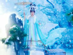 -九月鹰飞汉服摄影工作室