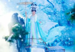 -九月鹰飞汉服摄影工作室