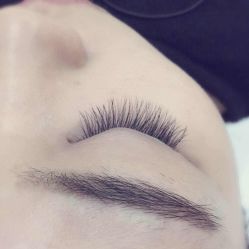 -EMILY艾枚莉美甲美睫·美颜·现磨咖啡