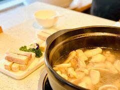 -烹然四季椰子鸡火锅(团结湖总店)