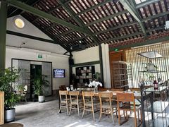 -喜洲吧·江畔老船厂·庭院餐厅(喜临院店)