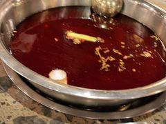 -肖肖酸萝卜鱼火锅(总店)