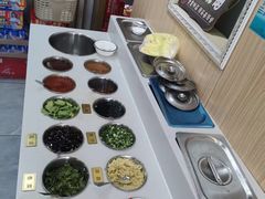 -官塘陈记鱼生·潮汕砂锅粥·牛肉火锅(潮枫路总店)