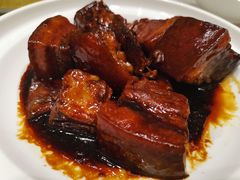 本帮红烧肉-东方明珠老上海8号餐厅(东方明珠广播电视塔店)