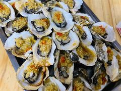 -蚝哥花姐湛江烤生蚝(美丽湾市场店)