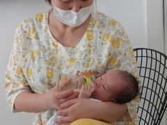 -爱的果实月嫂育婴师(世纪东方店)