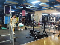 -奇迹健身金茂汇店