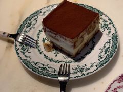 -弗兰克牛排西餐厅 Galla R By Ribone(上海首店)