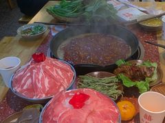 -赵美丽·重庆社区火锅·直营店(火车东站·中豪国际店)