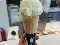 -Fridi Patisserie Cafe