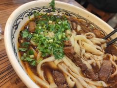 小炖肉刀削面-老门刀削面(小酱坊店)