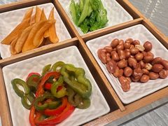 -炆艺乳鸽·煲仔饭大排档(望京来广营店)