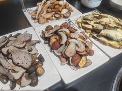 -野菌皇海景野生菌火锅(滨海大道店)