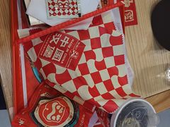 -塔斯汀中国汉堡(徐汇汇京广场店)