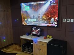 -蓝尊量贩(黄河路店)