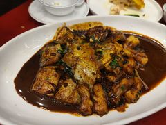 -侬佳蒸菜馆(听潮店)