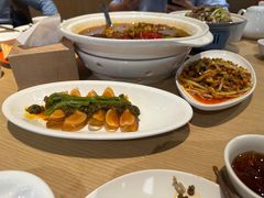 -渝信川菜 · 川味家常菜(财富购物中心店)