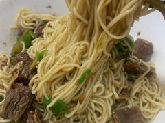 -阿阳牛腩腌面店