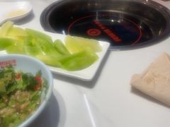 -何师傅美蛙鱼头(汉街店)